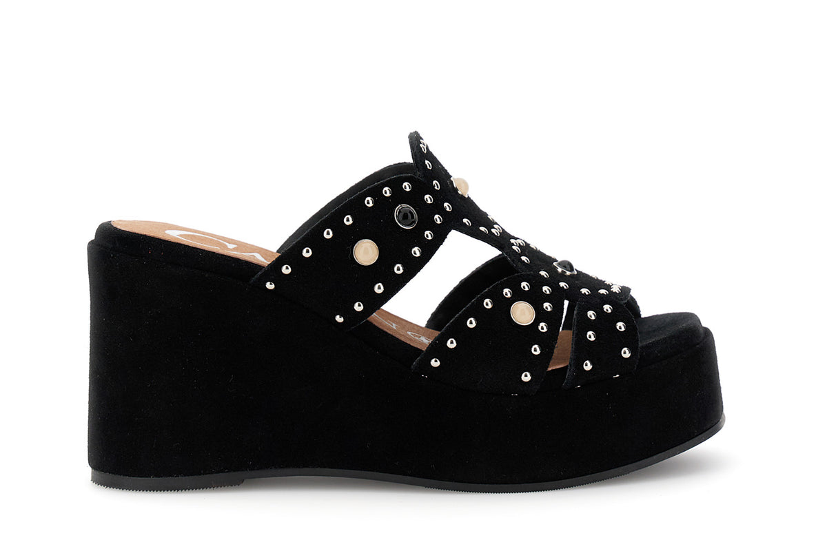 gid://shopify/Product/16122339754316_58876248916300