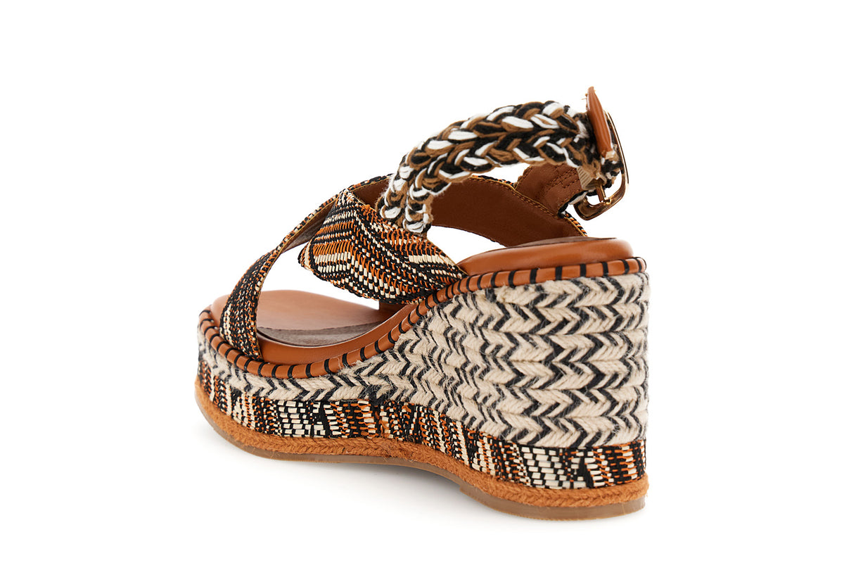 gid://shopify/Product/16122343162188_2