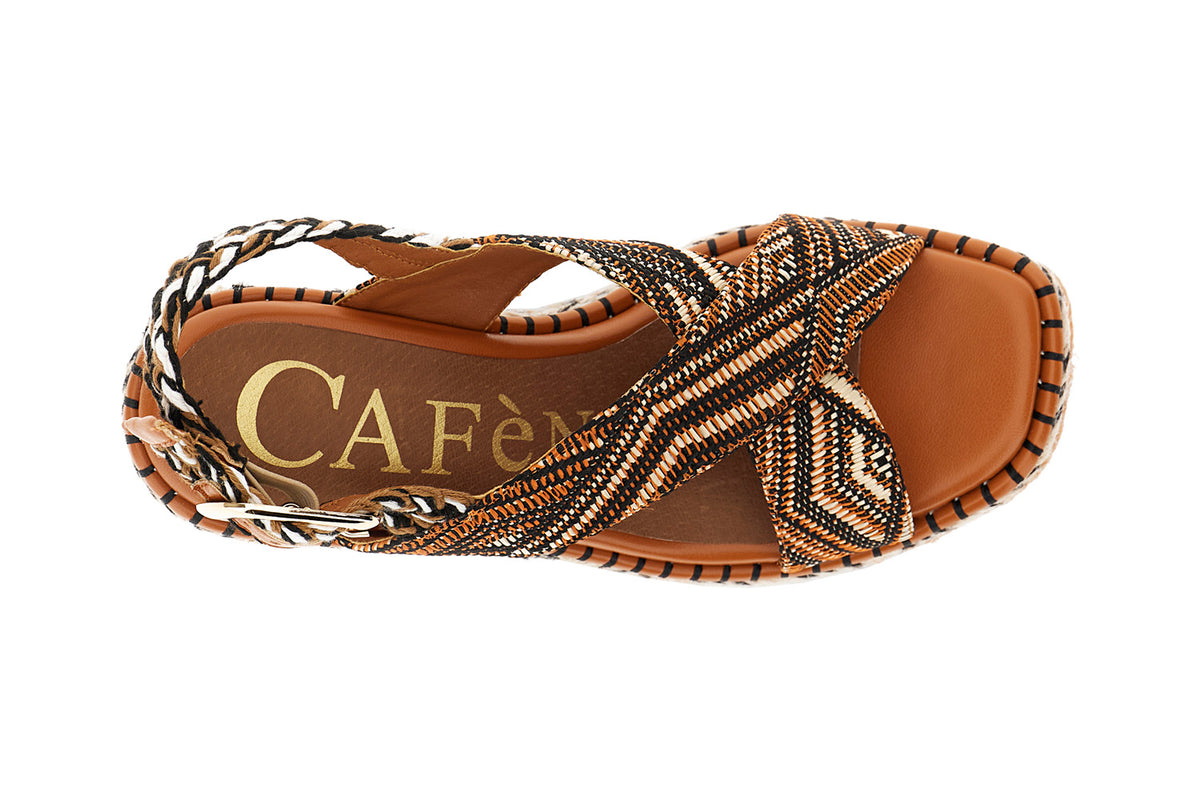gid://shopify/Product/16122343162188_3