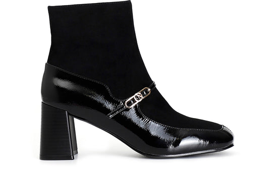gid://shopify/Product/16035522085196_58579382337868