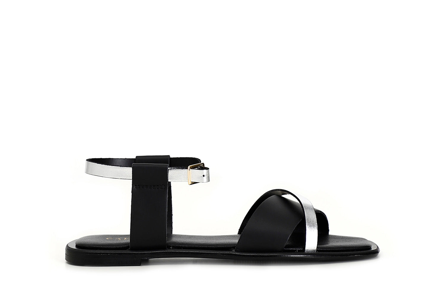 gid://shopify/Product/15782716145996_57659549614412