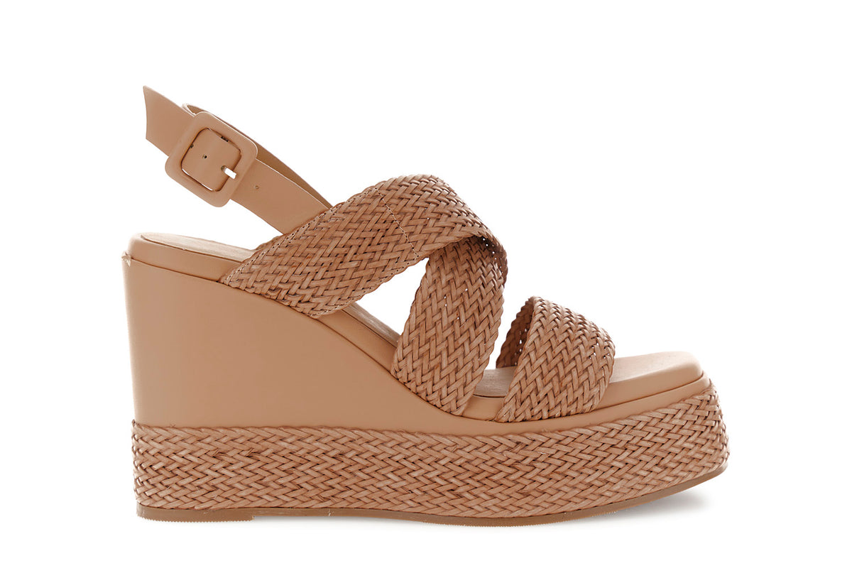 gid://shopify/Product/16122355122508_58876306686284