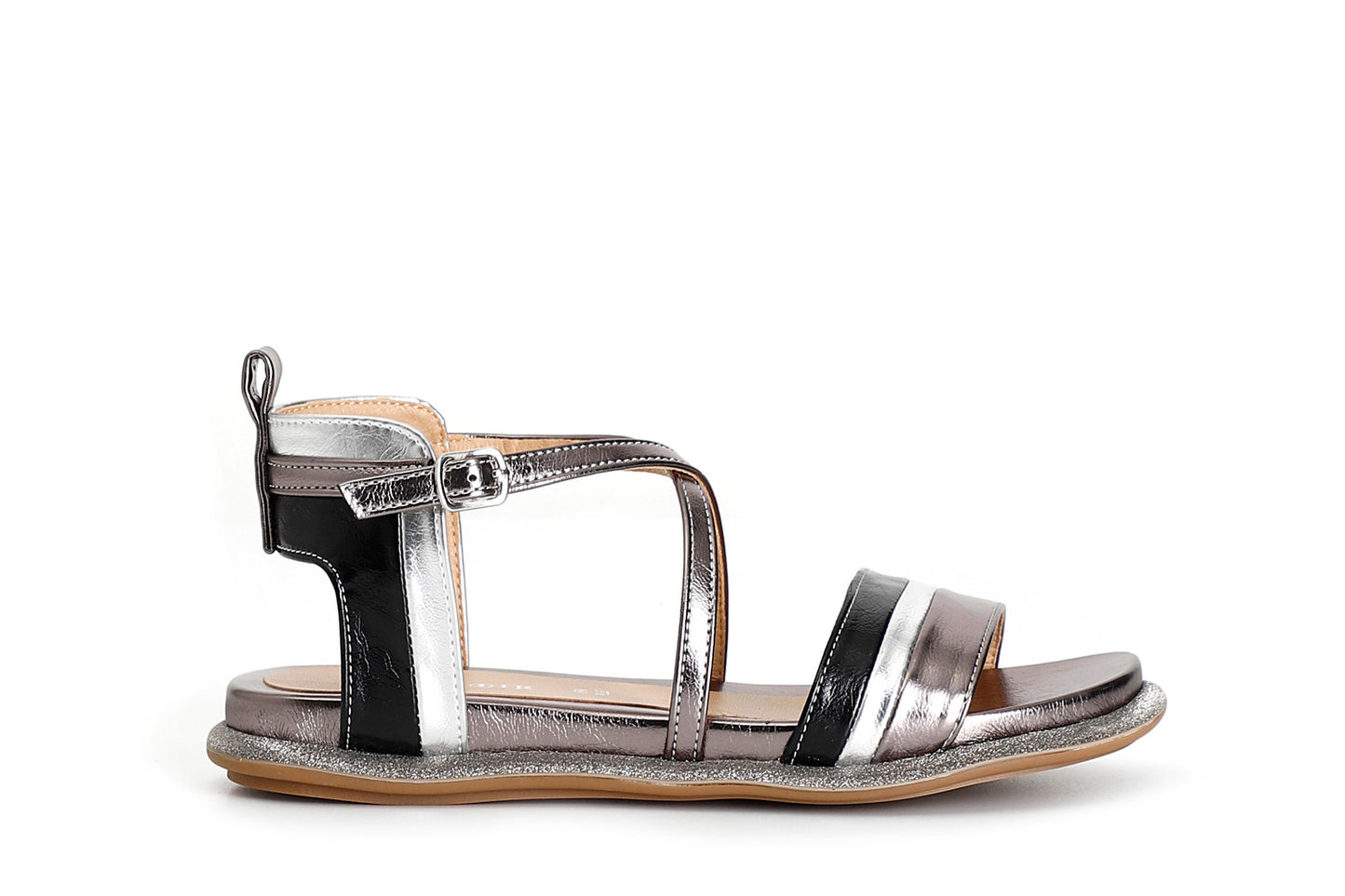 gid://shopify/Product/15782726762828_57659660599628