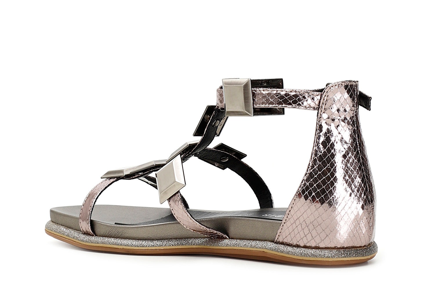 gid://shopify/Product/15782551552332_2