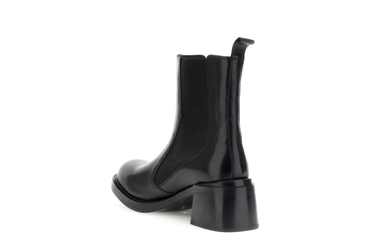 gid://shopify/Product/16176092315980_2