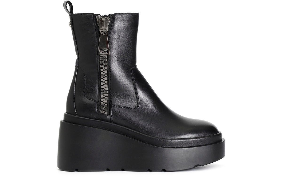 gid://shopify/Product/16175419457868_1