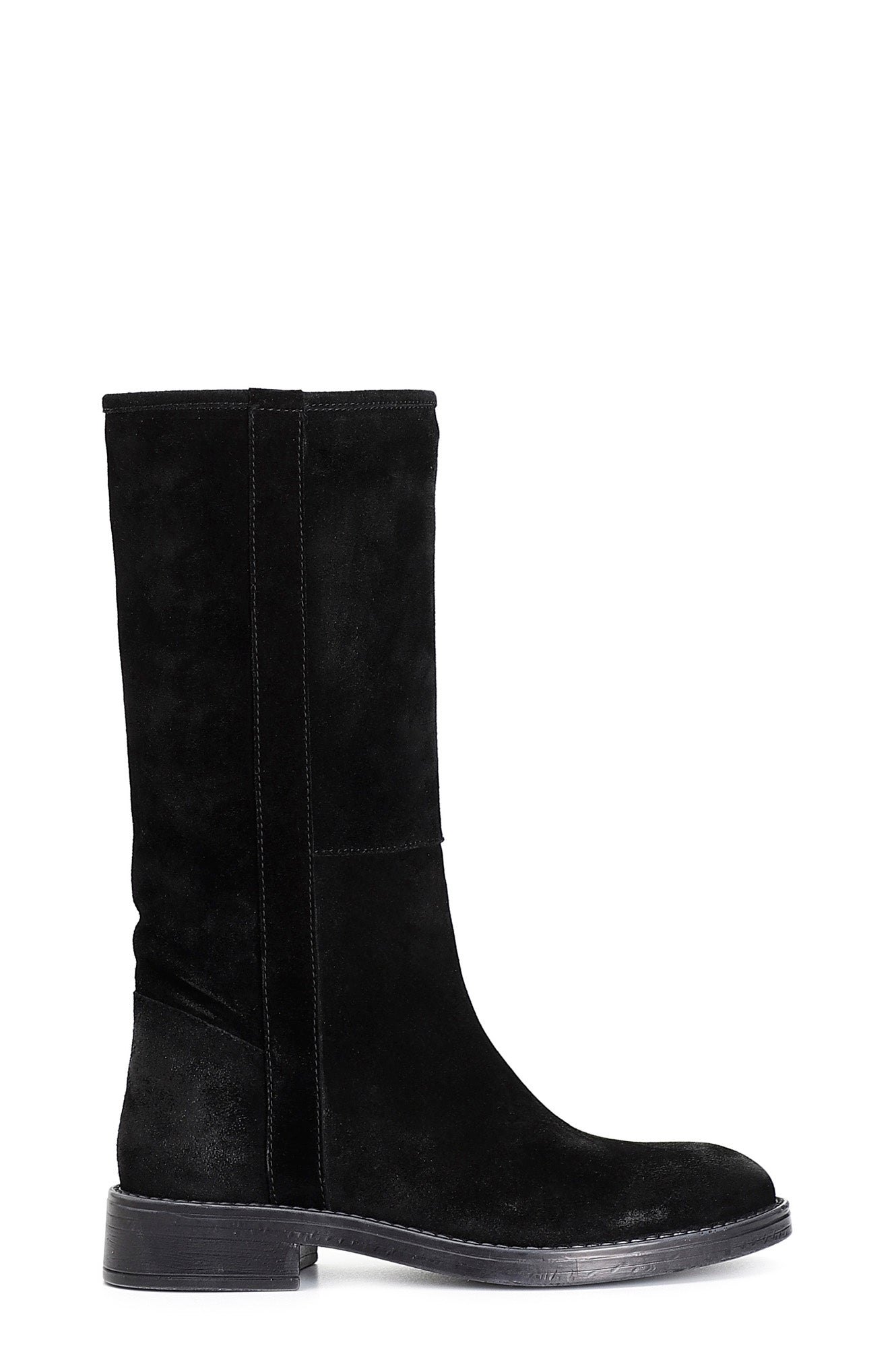 gid://shopify/Product/16035524084044_58579391938892
