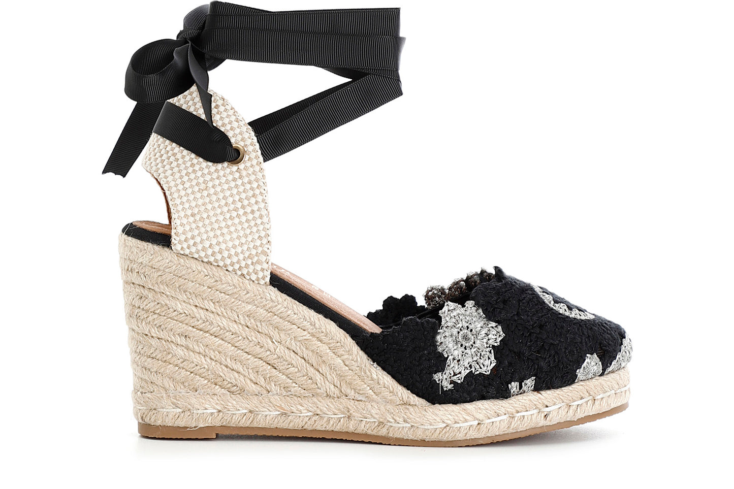 gid://shopify/Product/15782743015756_1