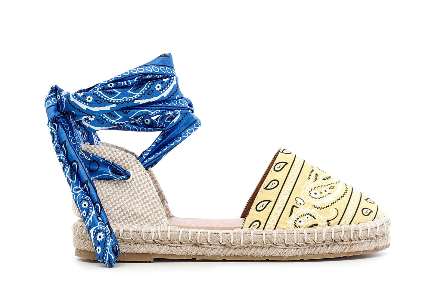 gid://shopify/Product/15782602735948_57658996490572