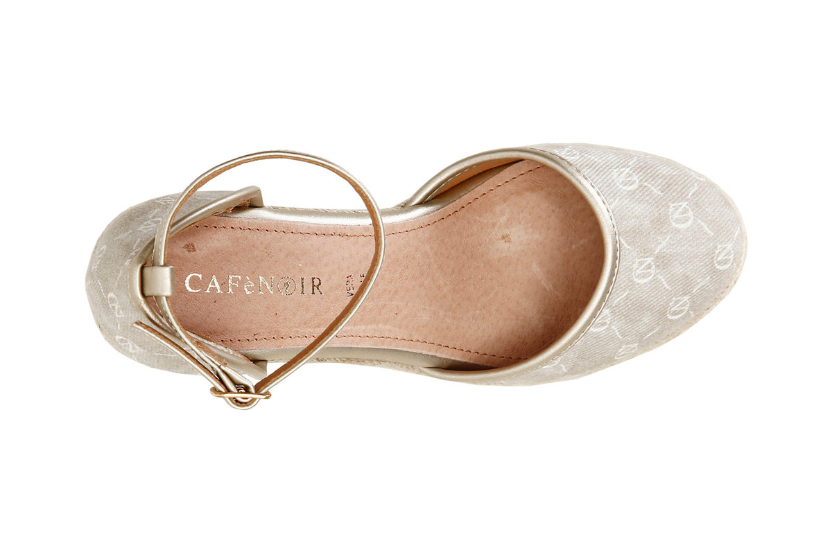 gid://shopify/Product/16121784500556_3