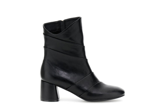 gid://shopify/Product/16176099623244_59122042339660