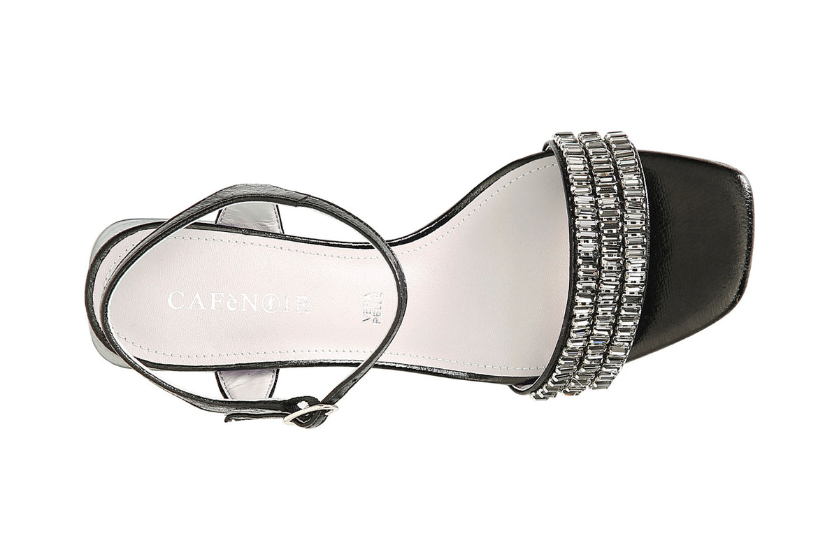 gid://shopify/Product/16122080198988_3
