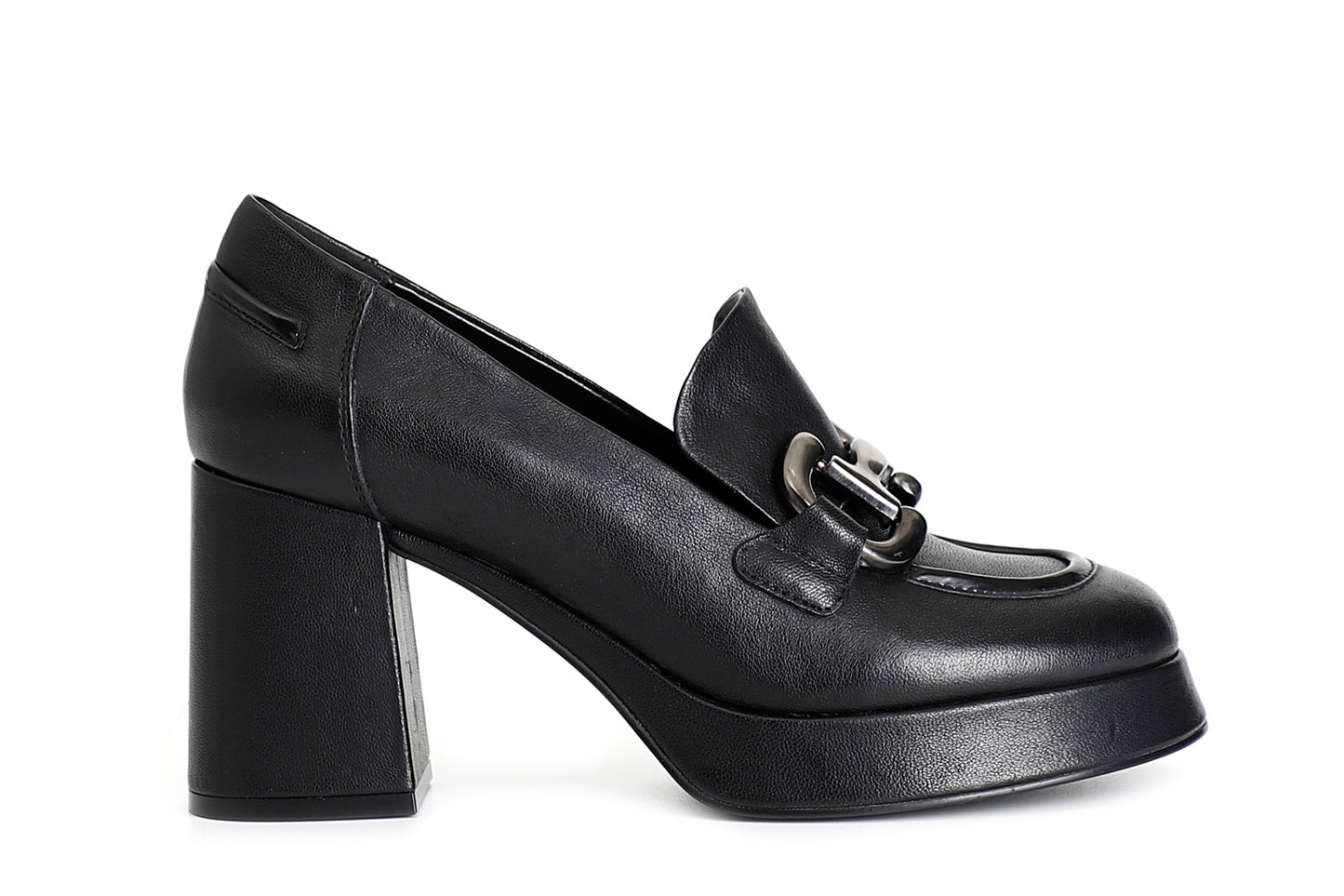 gid://shopify/Product/16035526115660_1