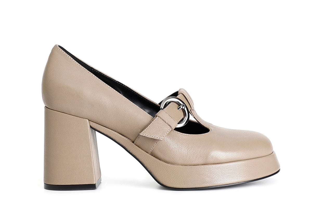 gid://shopify/Product/16121776406860_1
