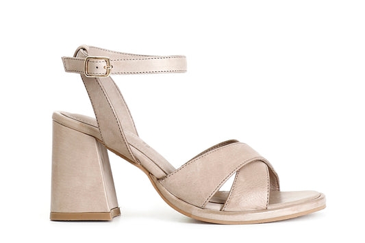gid://shopify/Product/15783033045324_57661890625868