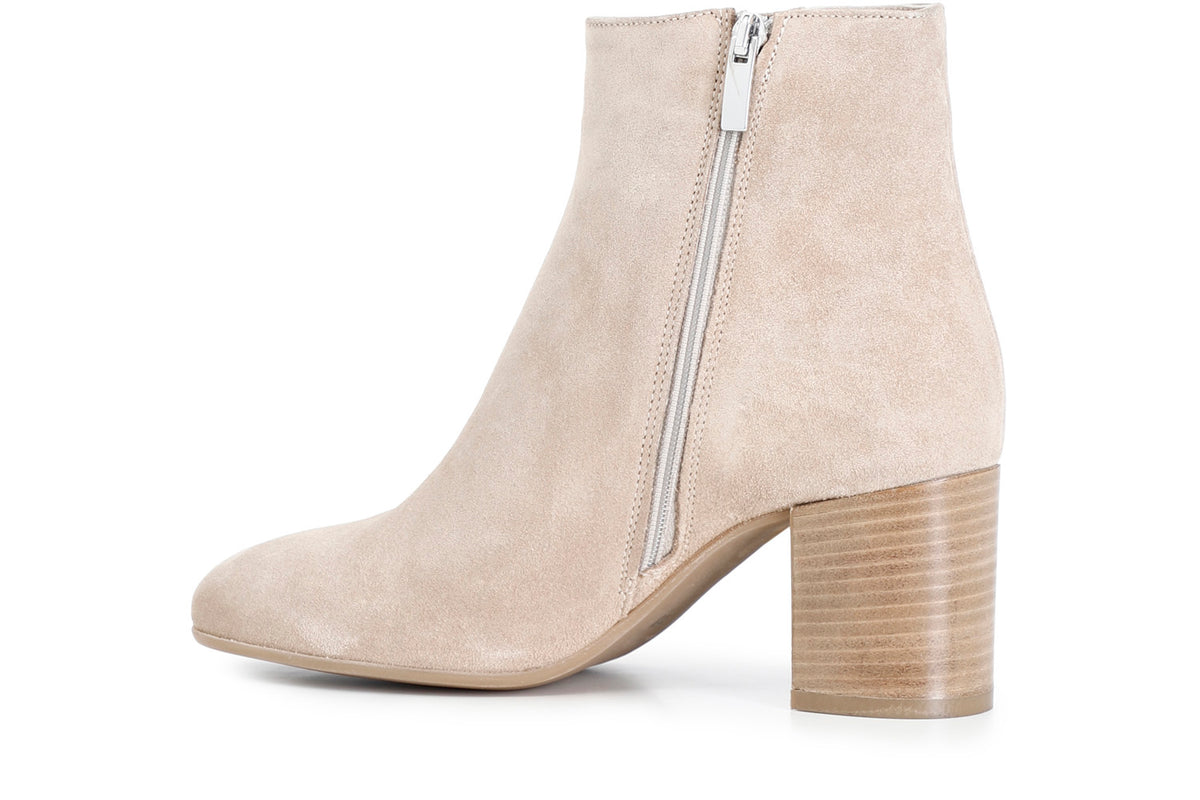 gid://shopify/Product/15782631833932_2