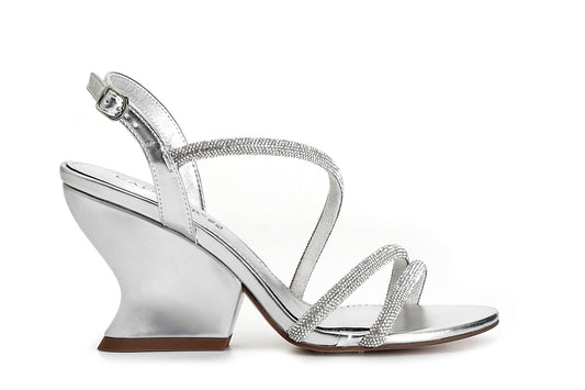 gid://shopify/Product/15783034716492_57661909434700