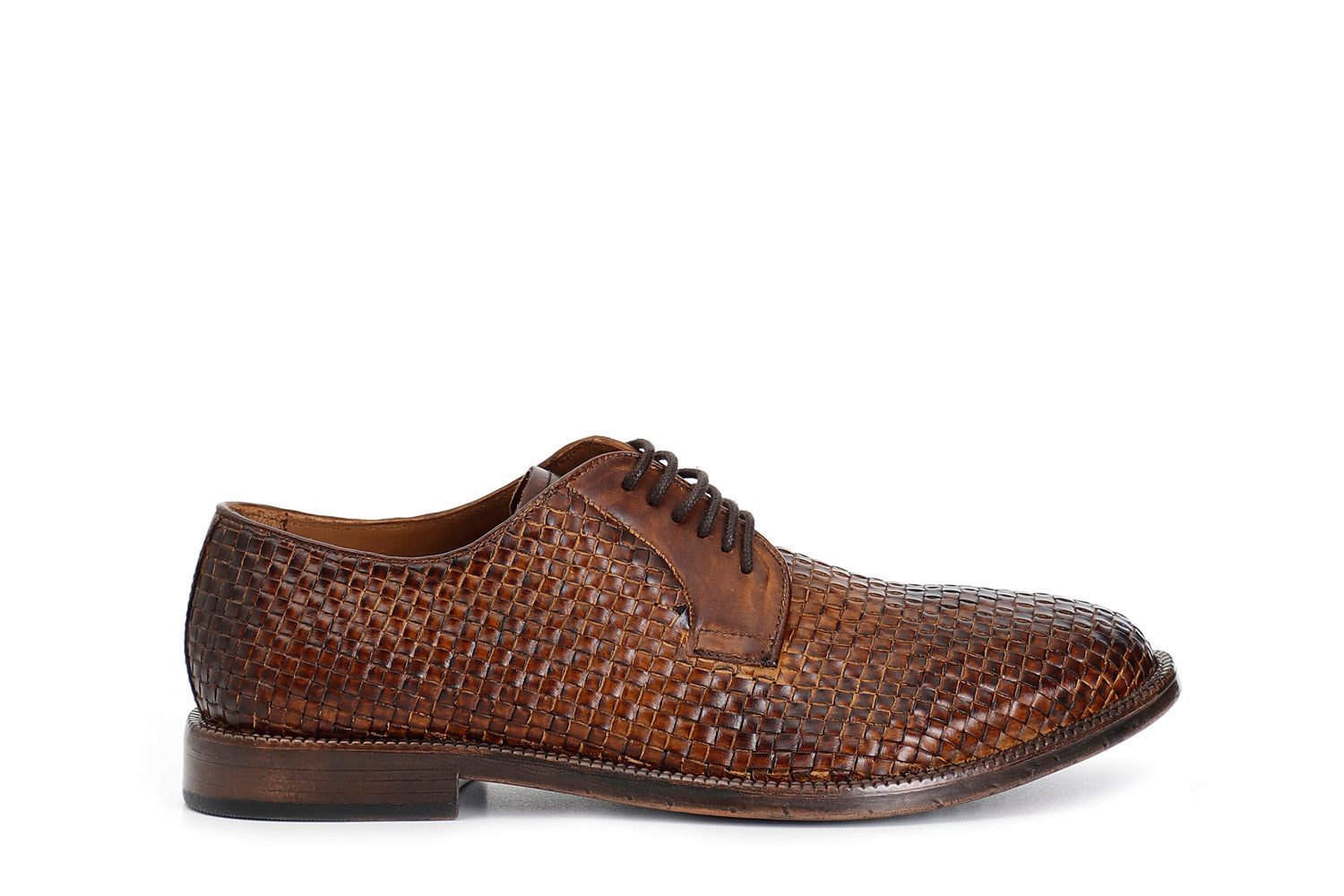 gid://shopify/Product/15782785220940_57660299215180
