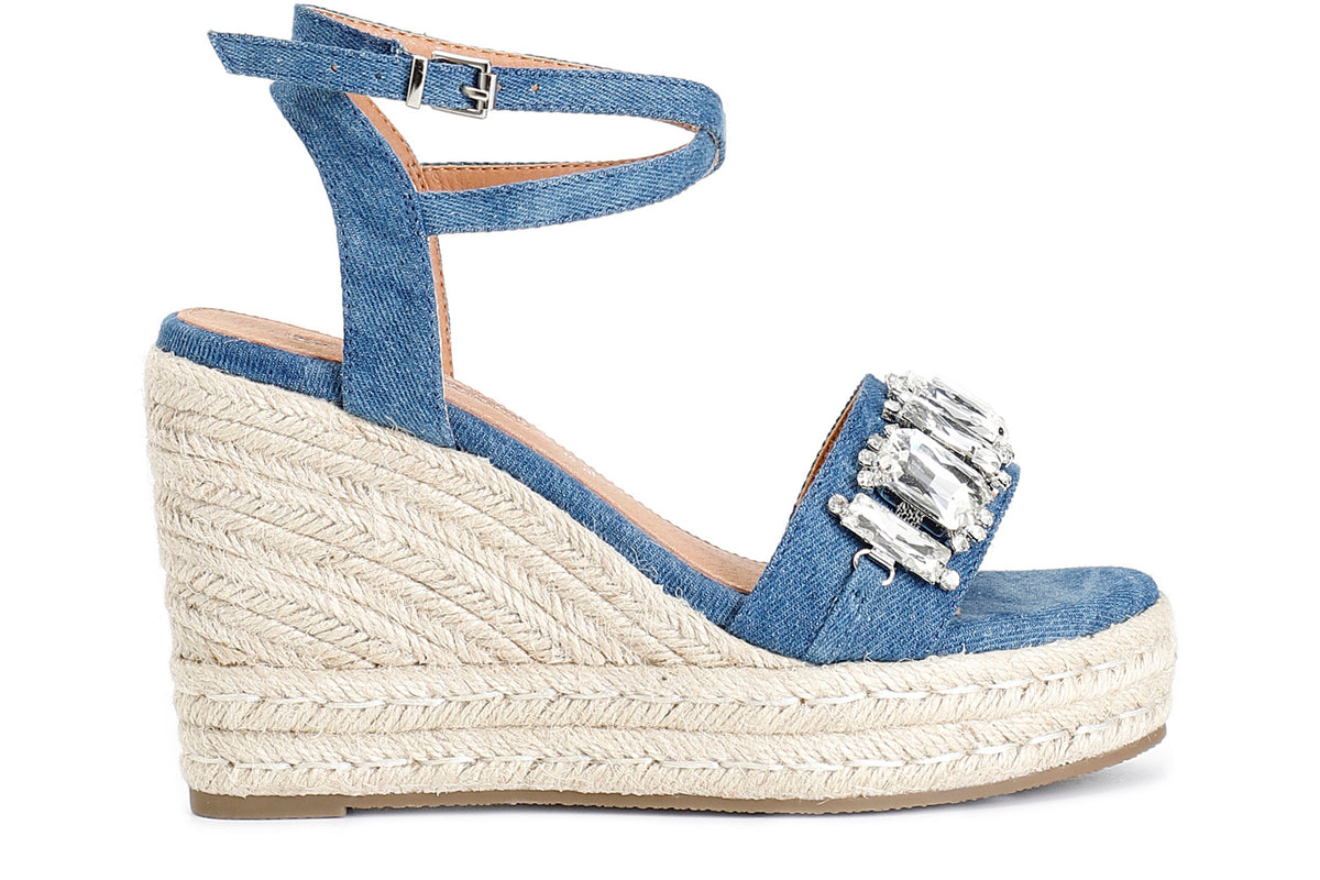gid://shopify/Product/16121902727500_1
