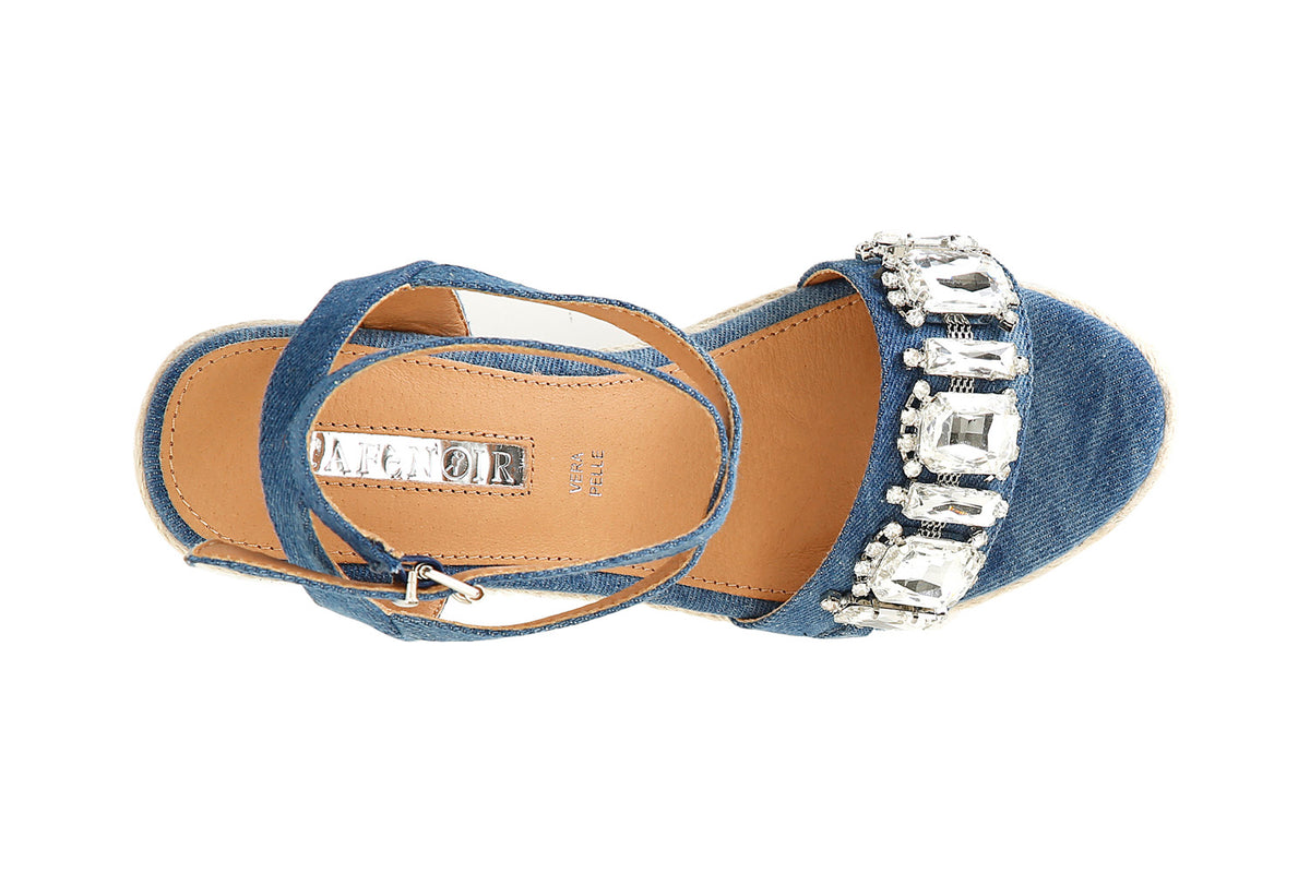 gid://shopify/Product/16121902727500_3