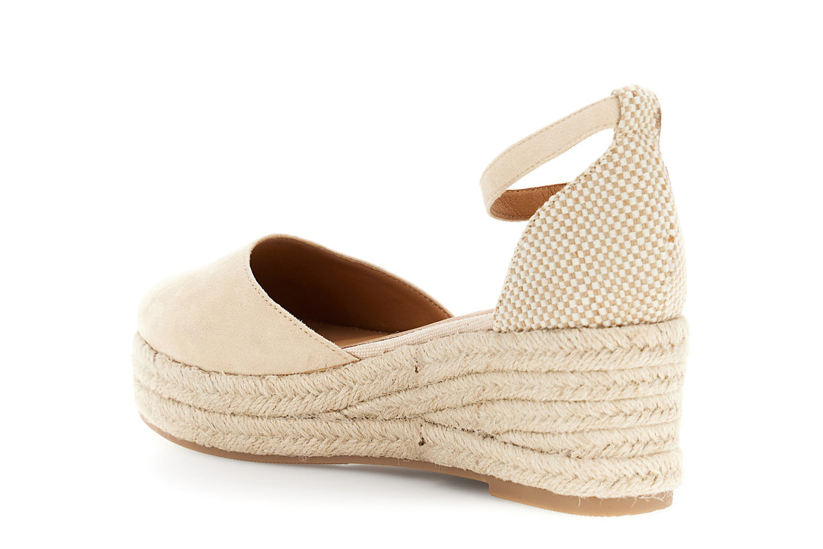 gid://shopify/Product/16122391888204_2