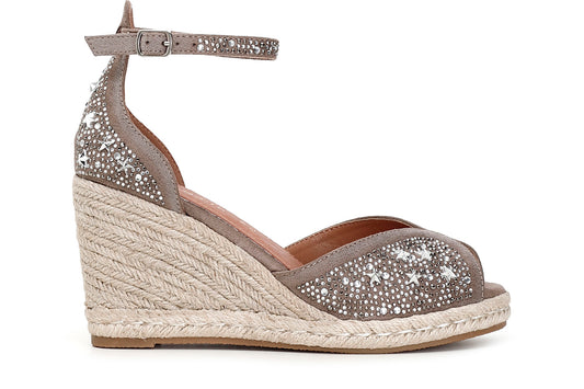 gid://shopify/Product/15782661816652_57659106885964