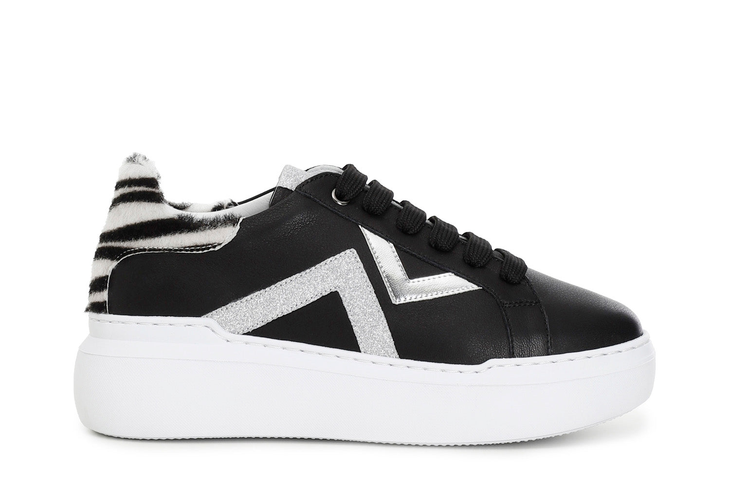 gid://shopify/Product/16035416441164_58579041845580
