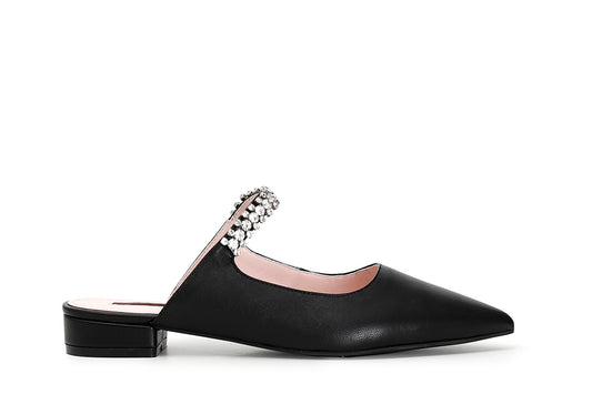 gid://shopify/Product/15782668632396_57659125301580