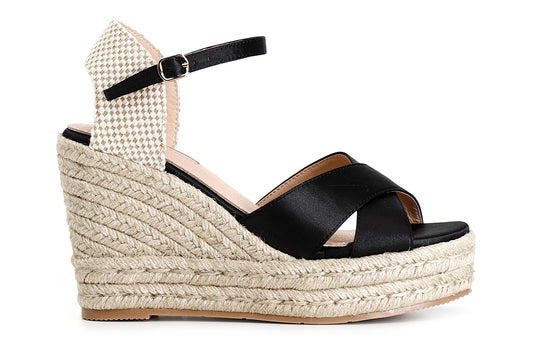 gid://shopify/Product/15783045497164_57662018355532