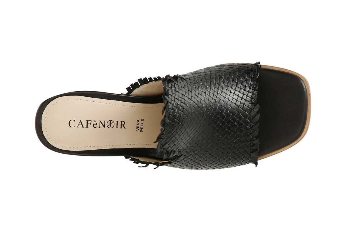 gid://shopify/Product/16121919766860_3