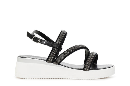 gid://shopify/Product/16034669953356_58576807166284