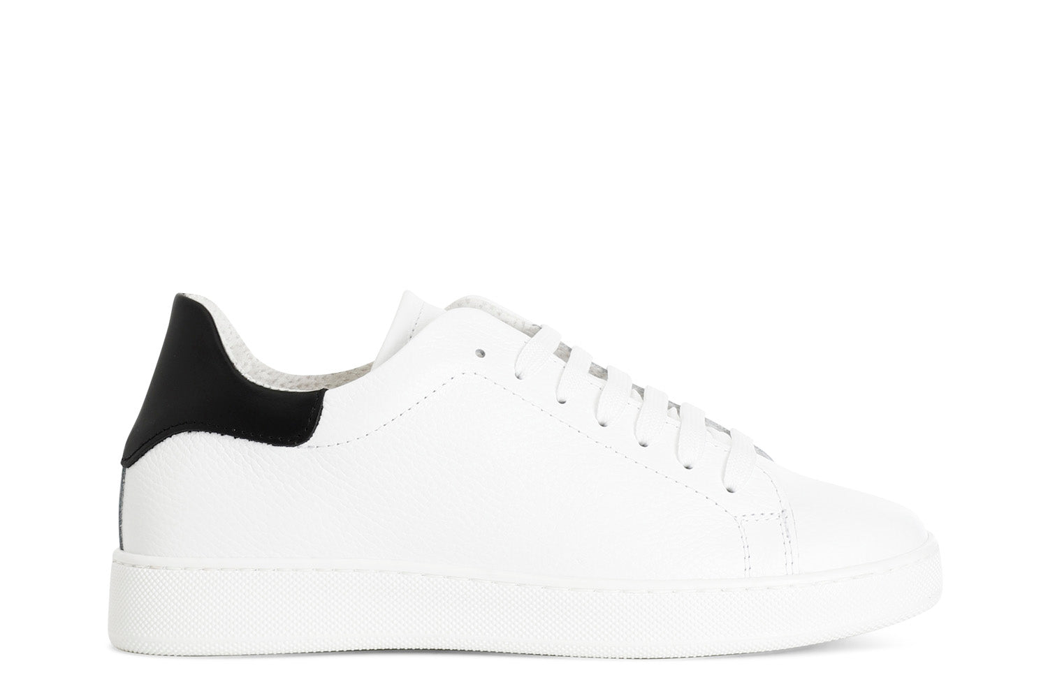 gid://shopify/Product/15783047790924_57662037131596
