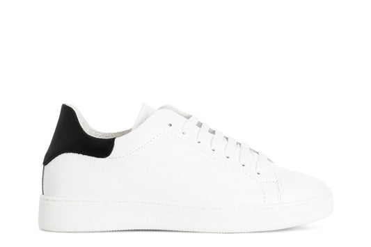gid://shopify/Product/15783047790924_57662037131596