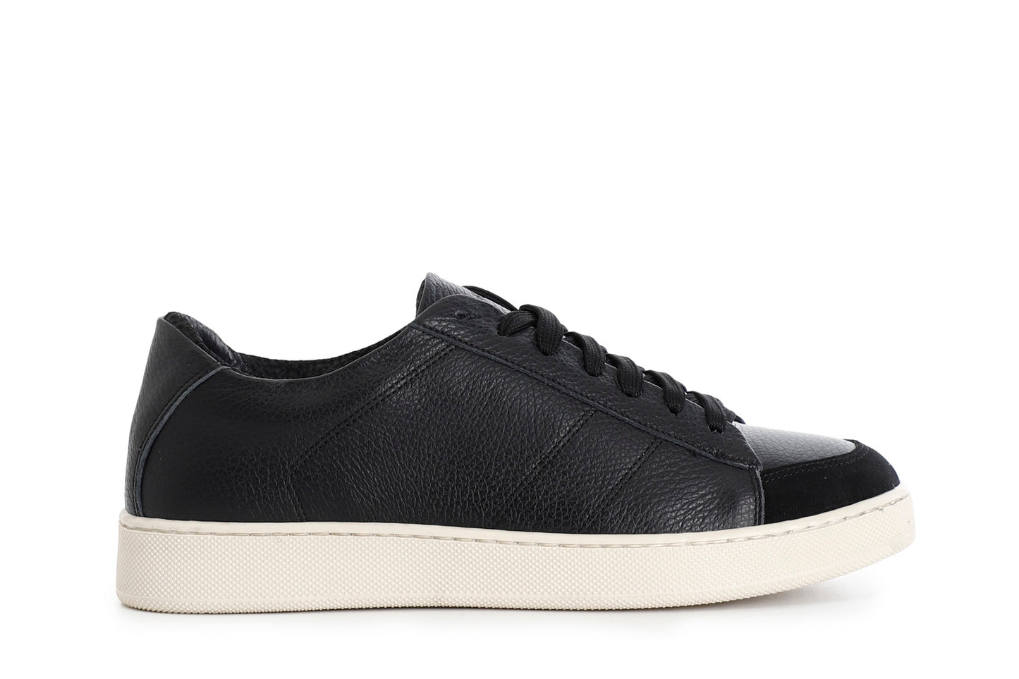 gid://shopify/Product/16035538534732_58579483132236