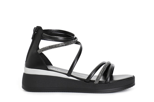 gid://shopify/Product/15783050051916_57662060986700