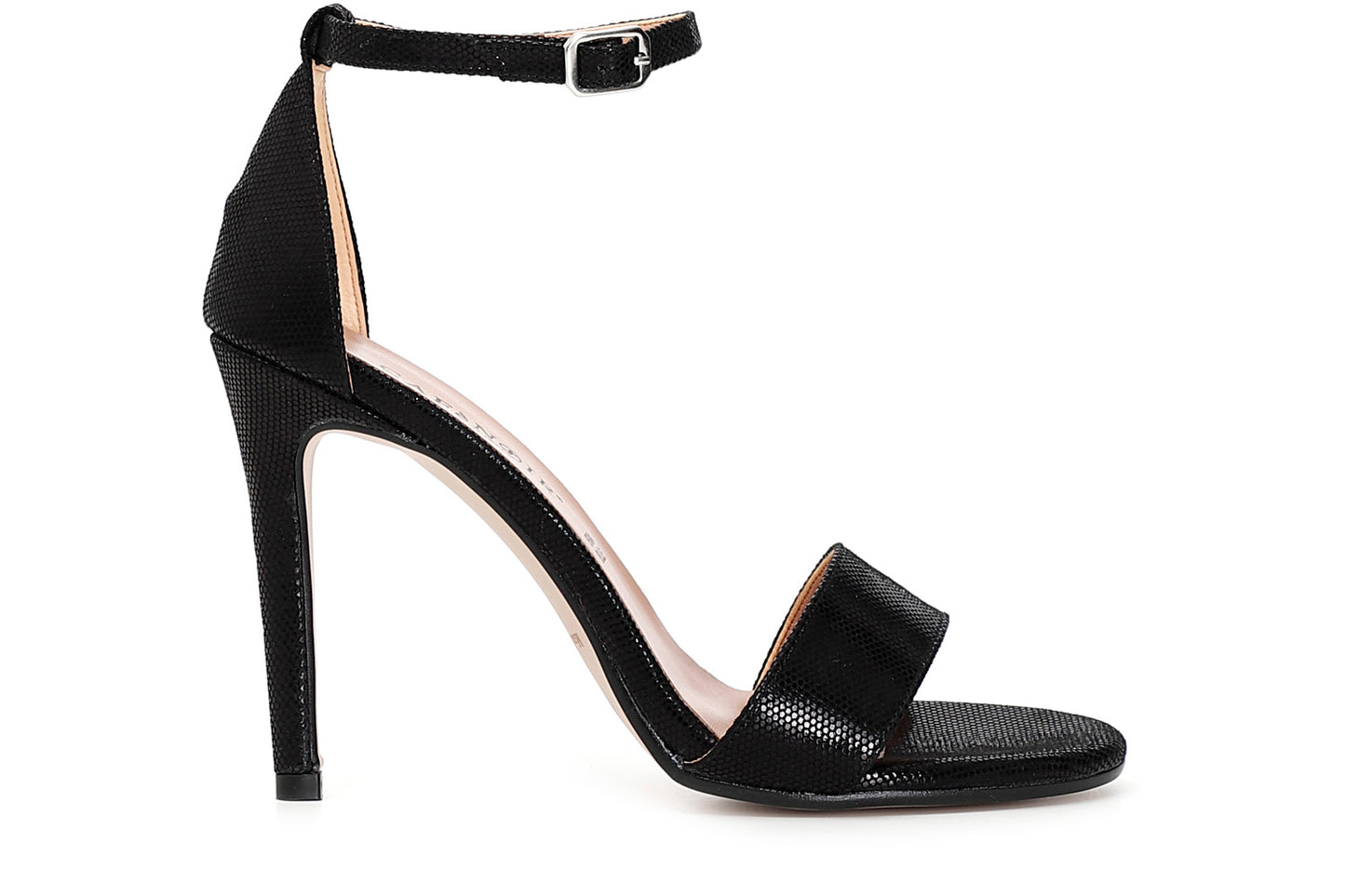 gid://shopify/Product/16034670838092_58576816898380