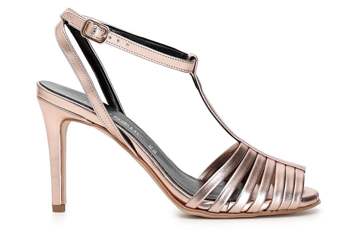 gid://shopify/Product/15782677283148_57659169964364