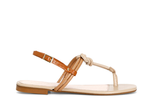 gid://shopify/Product/15782846660940_57660548481356