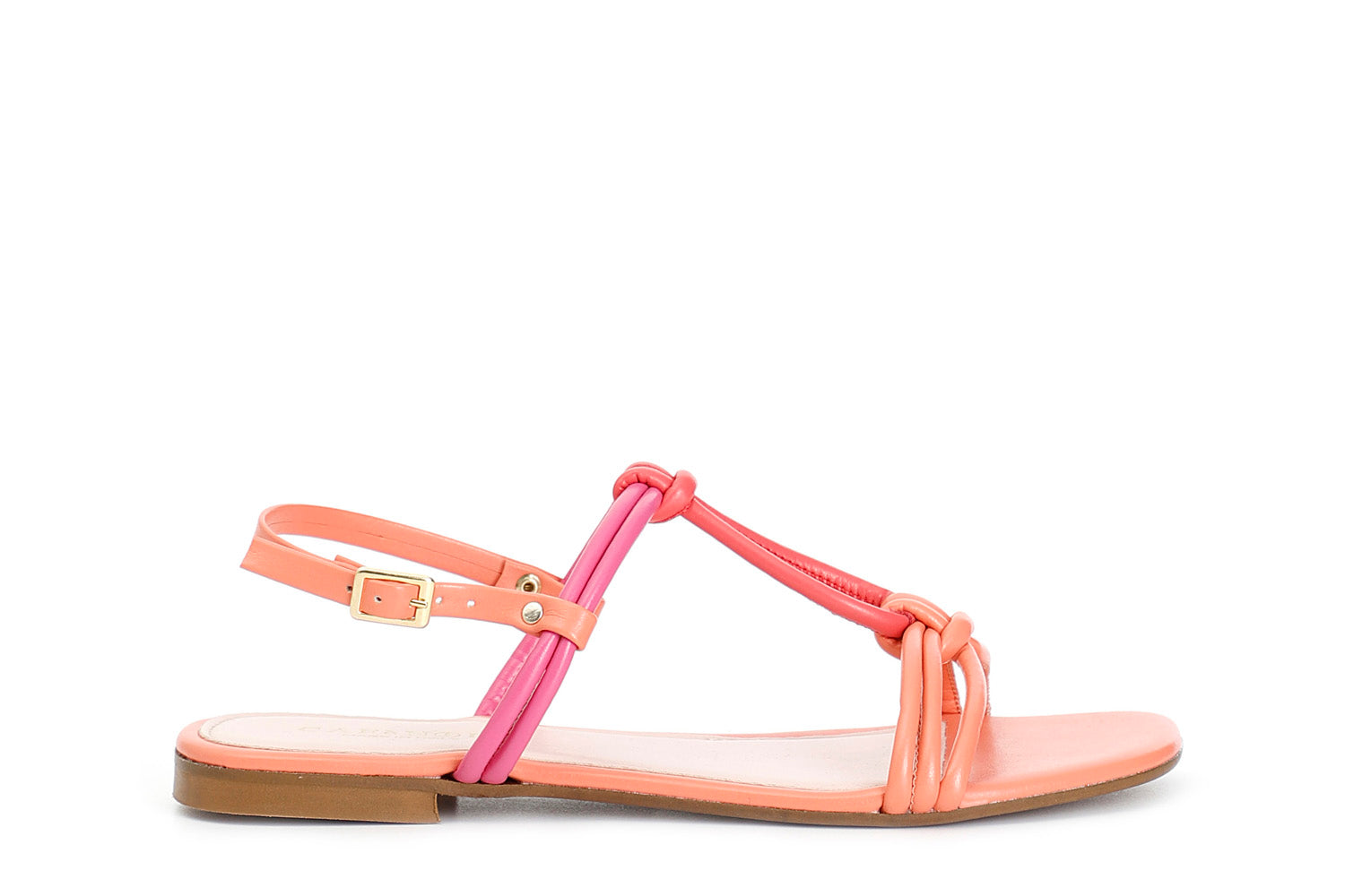 gid://shopify/Product/15782846660940_57660548710732