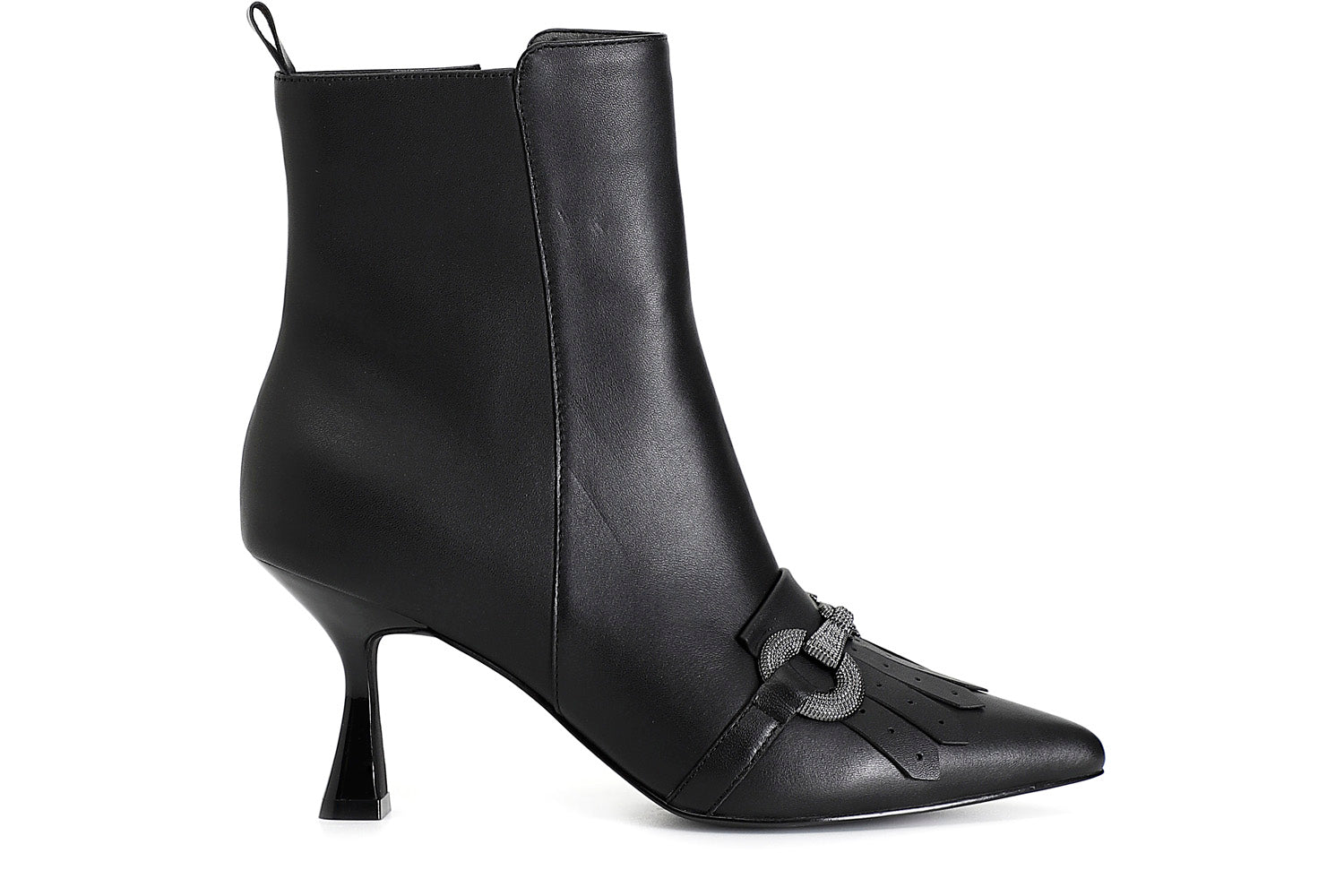gid://shopify/Product/16035436429644_58579111149900
