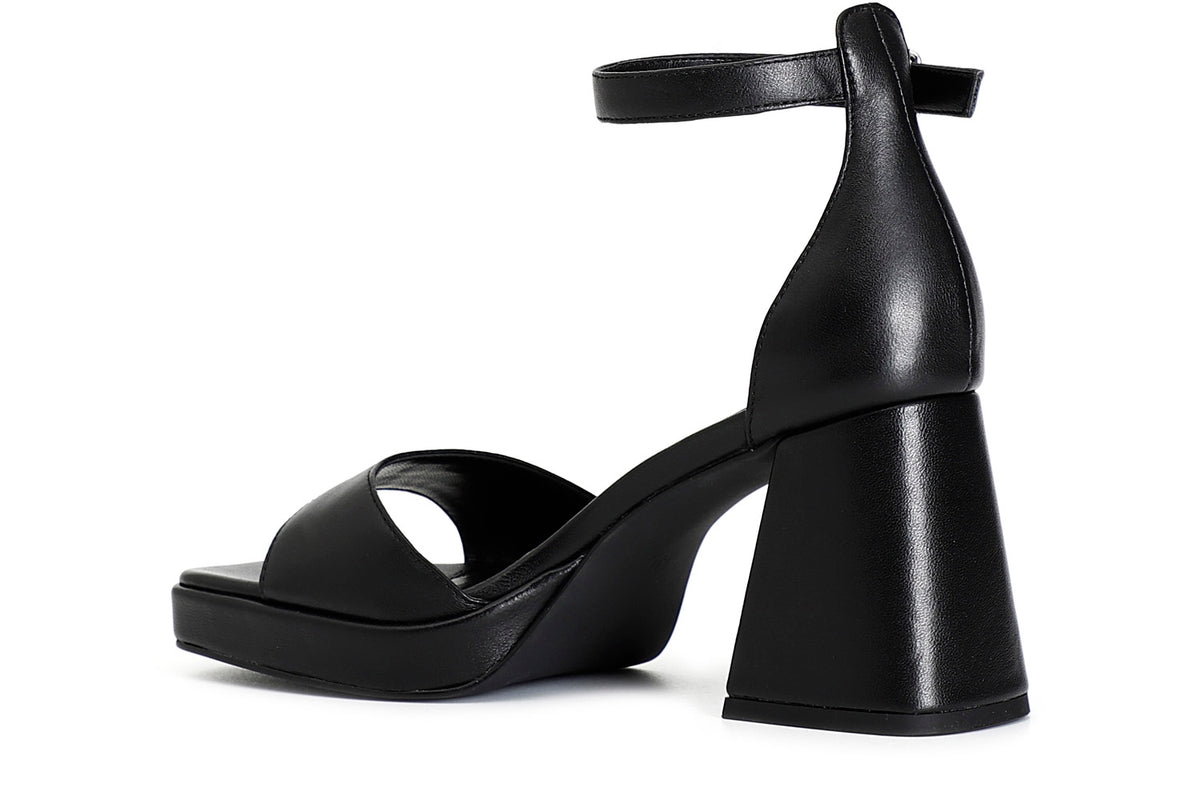gid://shopify/Product/16175123661132_2
