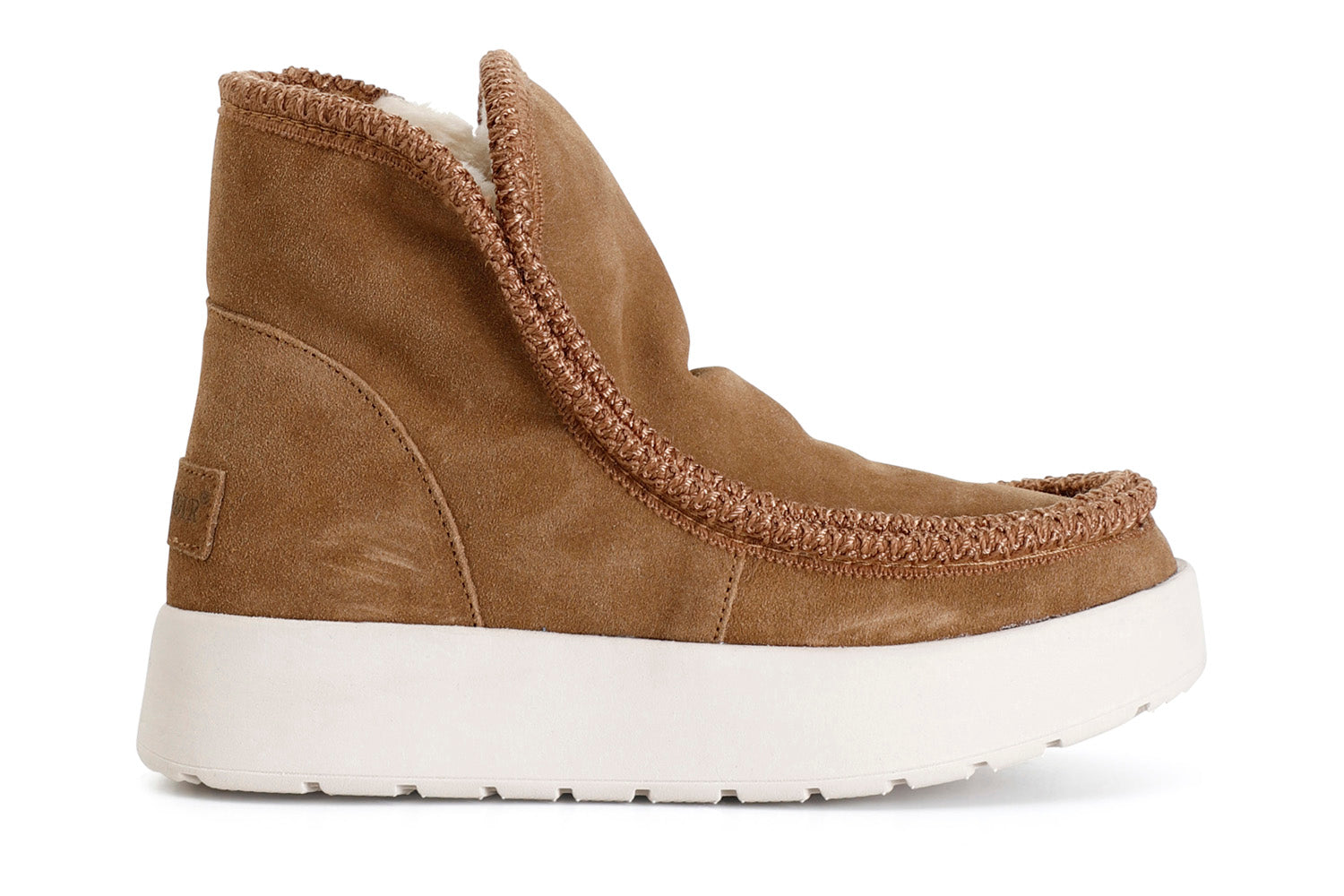gid://shopify/Product/16035442819404_58579143590220
