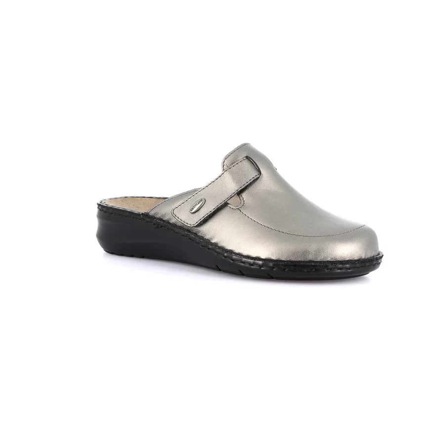 gid://shopify/Product/15711625904460_1