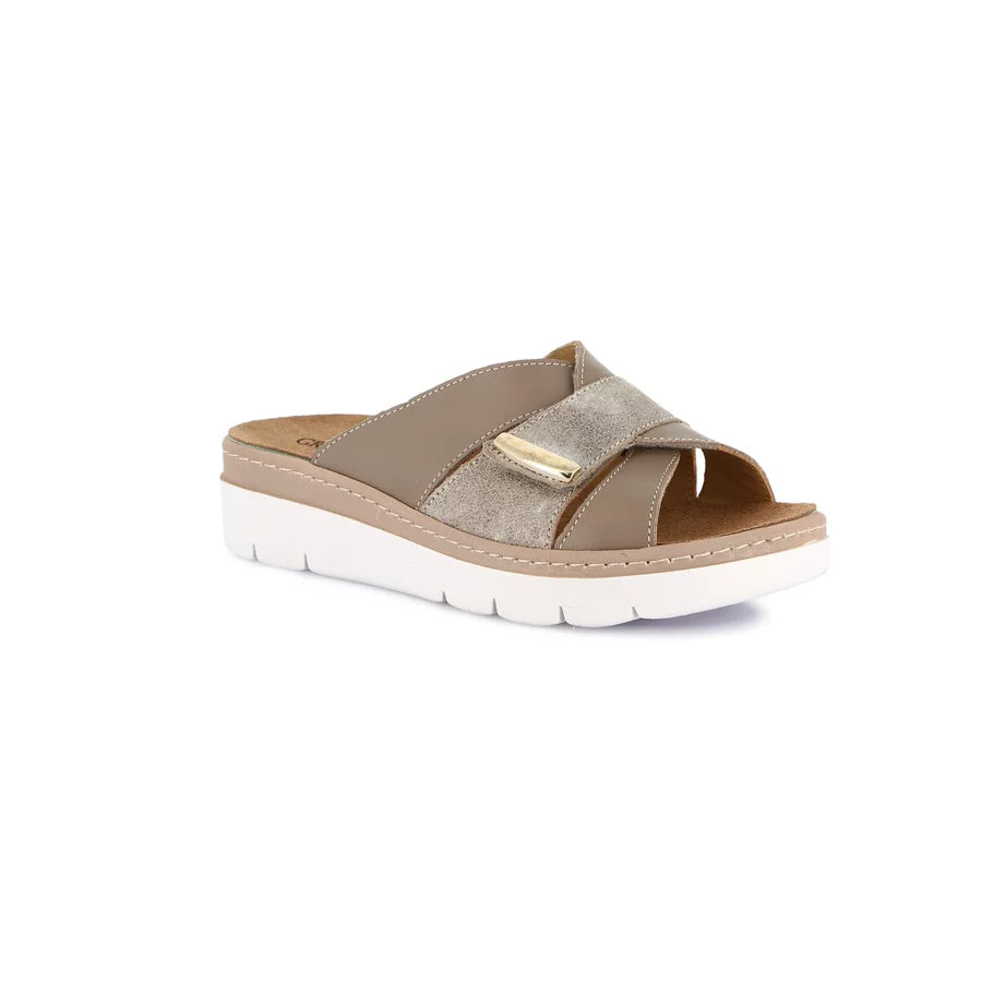 gid://shopify/Product/15712370360652_1