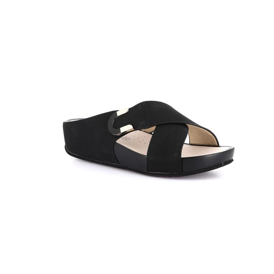 gid://shopify/Product/15712451789132_57340337553740