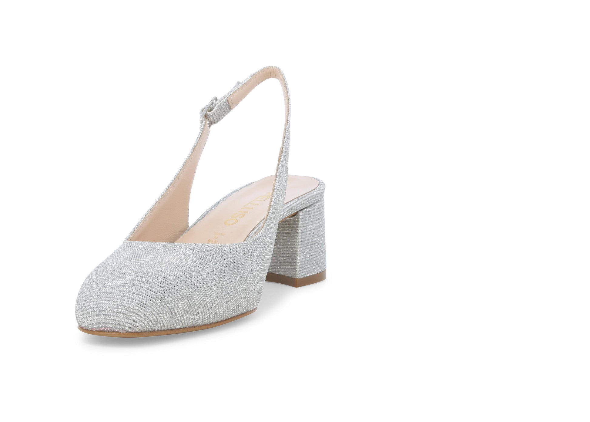 gid://shopify/Product/15685635309900_3