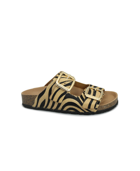 gid://shopify/Product/15740248097100_1