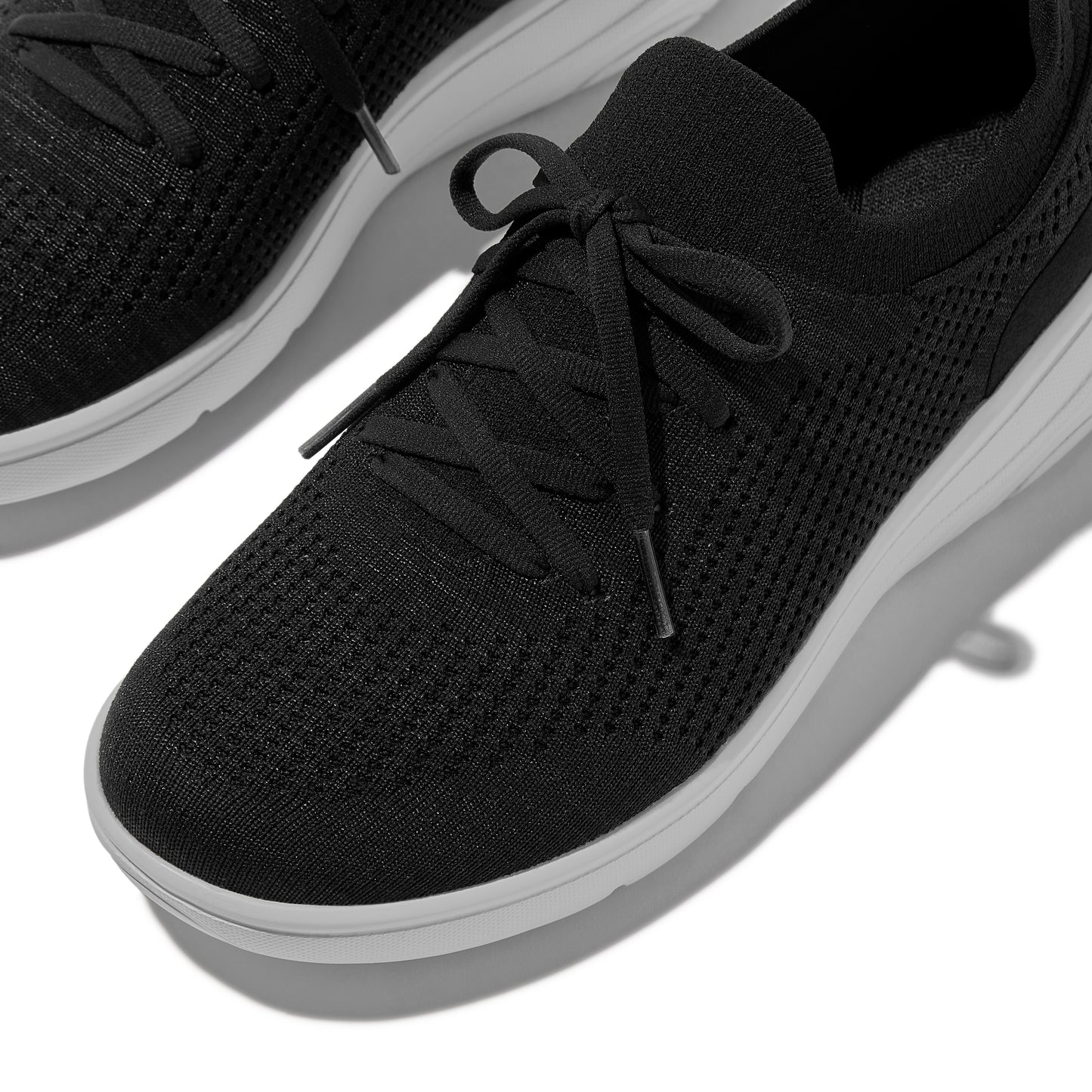 gid://shopify/Product/15939533570380_3