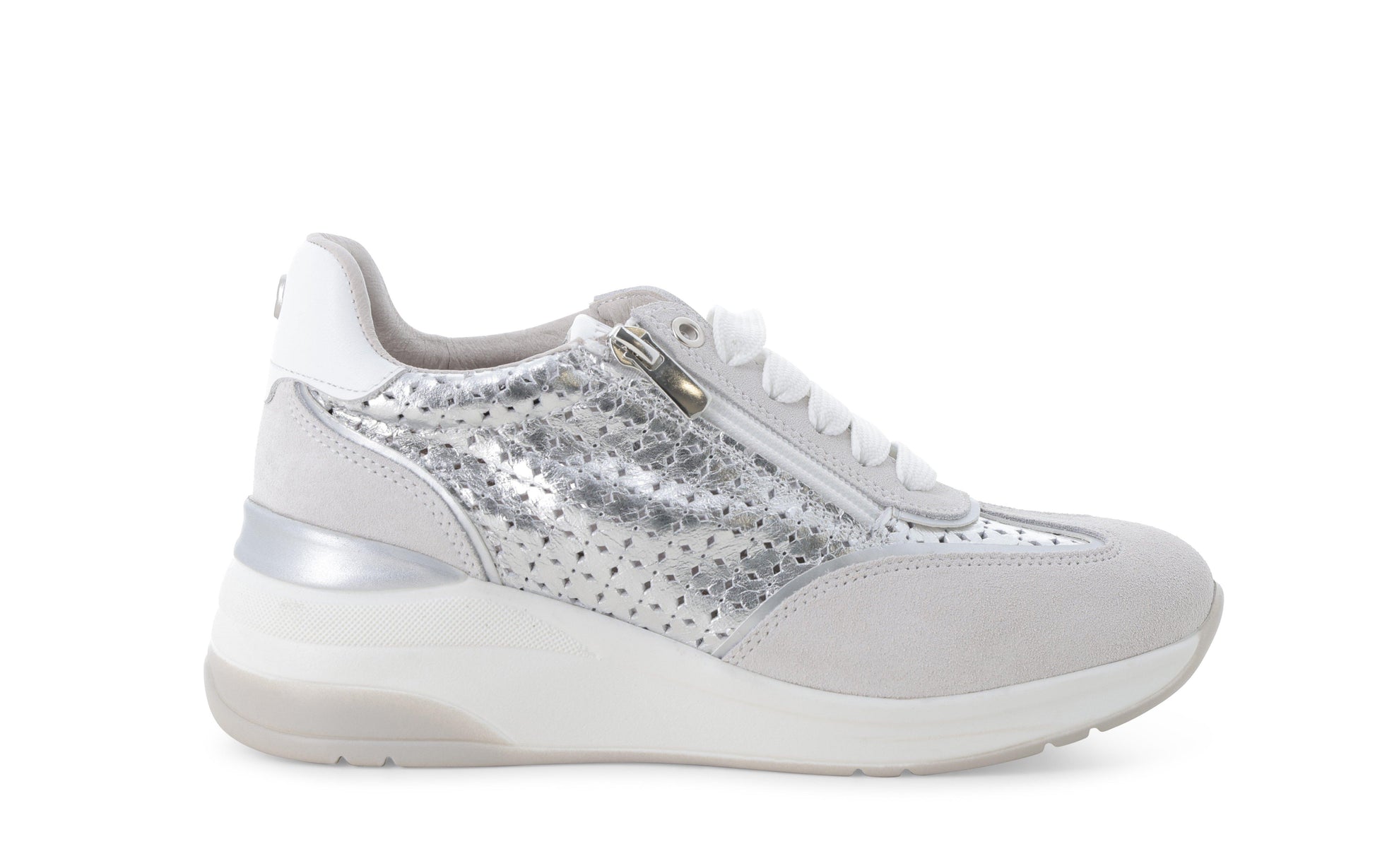 gid://shopify/Product/15761218306380_1