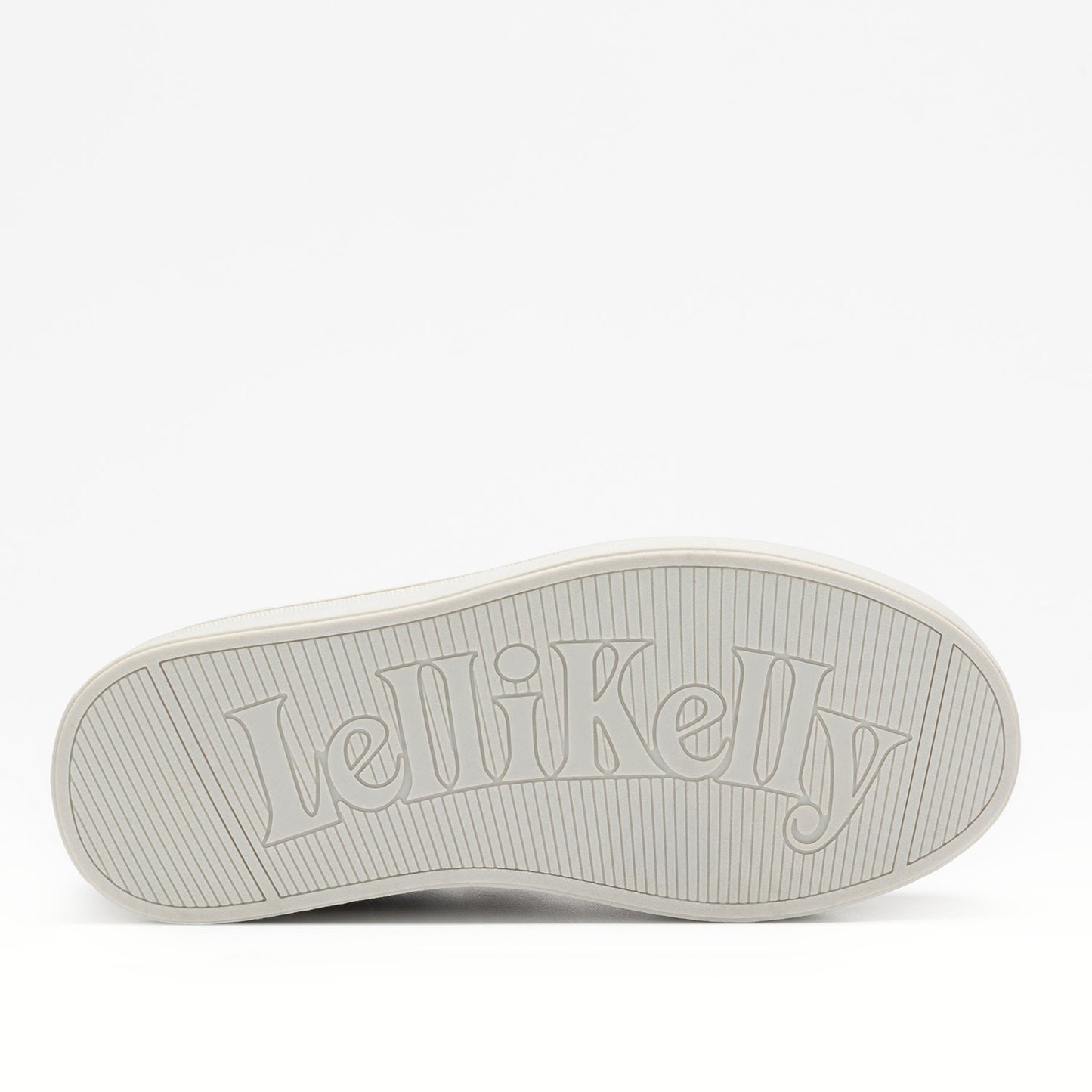 gid://shopify/Product/16069248844108_5